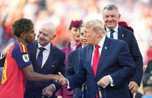 Lamine Yamal'dan olay hareket! Trump'a bakışları çok konuşuldu