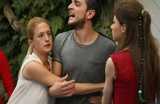 Güllerin Savaşı 55. bölüm fragmanı