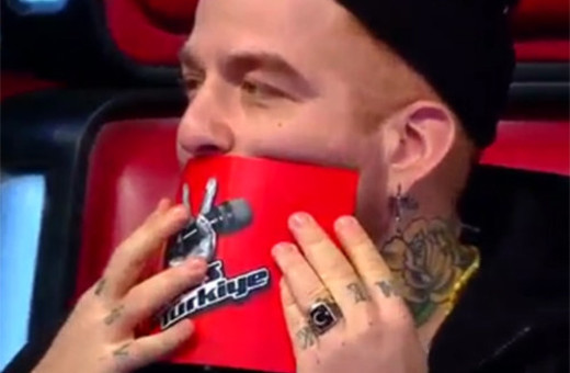 Gökhan'ın dudağına ne oldu?