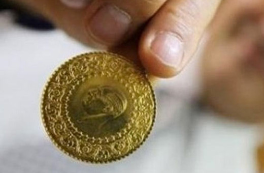 Cumhuriyet altınında yarı yarıya düşüş!