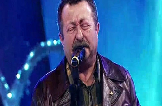 Erkan Can O Ses Türkiye'de Kemancı'yı söyledi