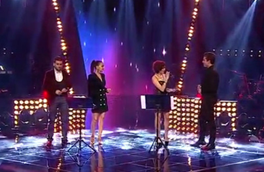 Ebru Gündeş ve takımı sahneyi yıktı!