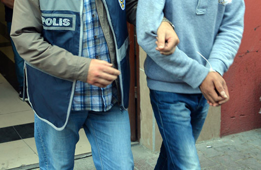 Tunceli'de DBP ve HDP eş başkanları gözaltına alındı!