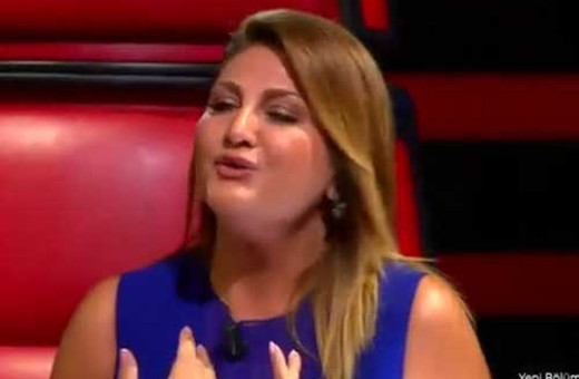 O Ses'te Sibel Can sesiyle büyüledi