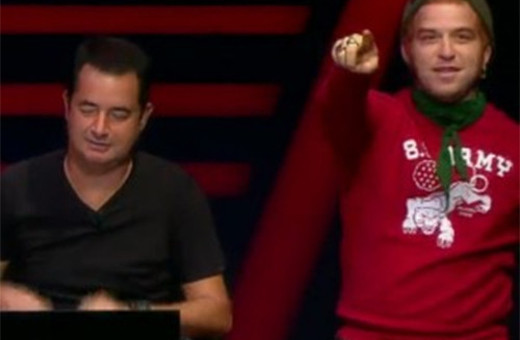 Acun tüm O Ses Türkiye seyircilerine baklava ısmarladı!