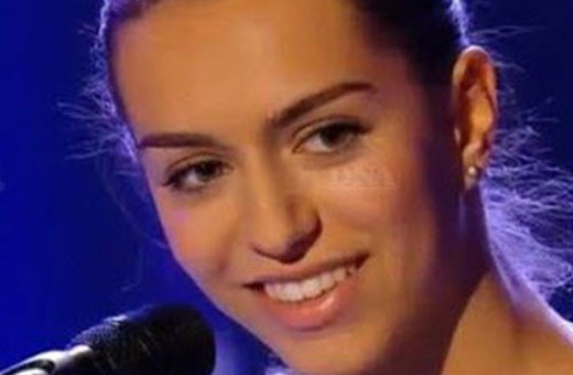 ‘O Ses Türkiye’den iki kez elenen Türk kızı Fransa’da kazandı