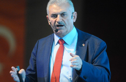 Binali Yıldırım ilk günden kaleleri salladı!