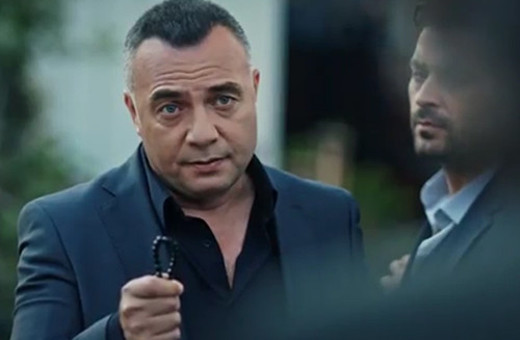 Eşkıya Dünyaya Hükümdar Olmaz 37. bölüm: 'Kafasına sık!'