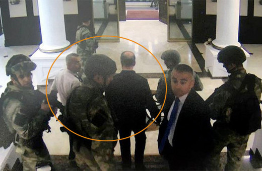 Hulusi Akar butona niye basmadı? En bomba FETÖ ifadesi