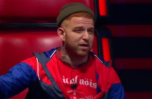 O Ses Türkiye yarışmacısına sorduklarıyla güldürdü!