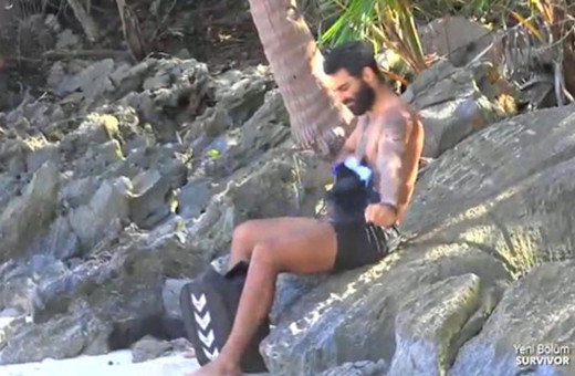 Eser West açken korkutucu oluyor haline bakın!