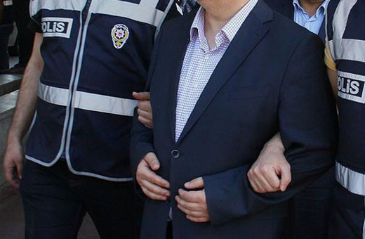 Gülen'in damadını hakim azarladı: Sırıtma burası...