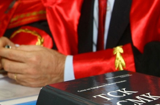 Duruşma sırasında şaşırtan olay: FETÖ lideri Gülen'den mesaj geldi