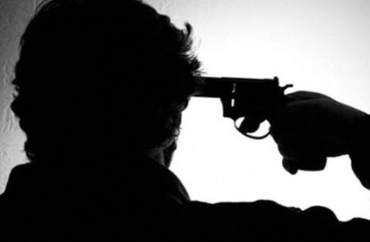 FETÖ'den sorgulanan yardımcı intihar etti