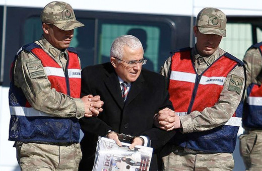 Savcı söyledi FETÖ'cü generalın yanıtı şaşkına çevirdi