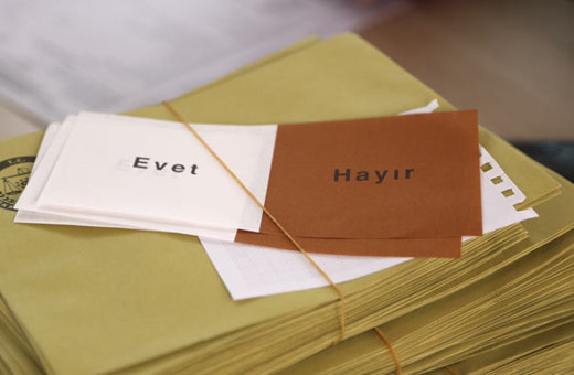 Son referandum anket sonuçları İstanbul'da 'evet' oyları...