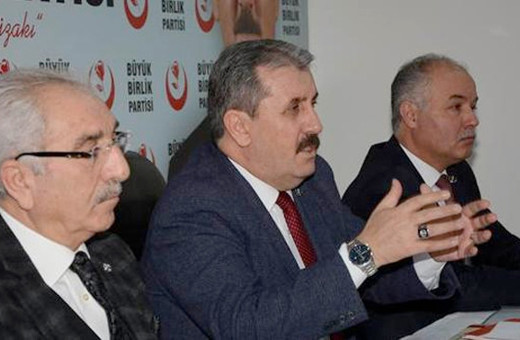 BBP'den beklenen referandum açıklaması geldi!