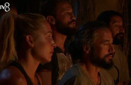 Ünlüler takımda Adem şoku! Parmağı kırıldı!