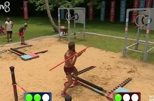 Survivor'da ödül oyununu kim kazandı?