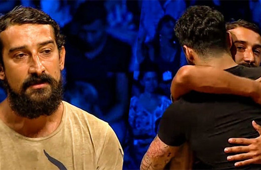 Serhat Akın, Survivor'da kavga ettiği Eser West'ten özür diledi!