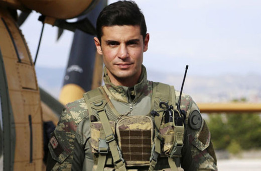 Savaşçı oyuncusu Berk Oktay’dan set emekçilerine ağır küfür