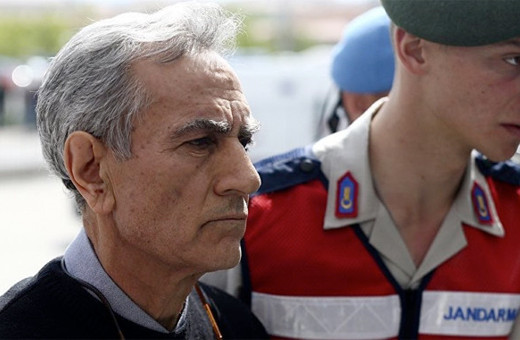 Esrarengiz ilişkiler! Akın Öztürk işi çok baş ağrıtacak