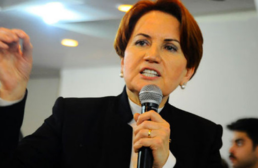 Akşener yeni parti için tarih verdi