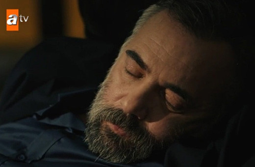 Eşkıya Dünyaya Hükümdar Olmaz'da iki şok ayrılık! Muzi ve Fikret öldü mü?