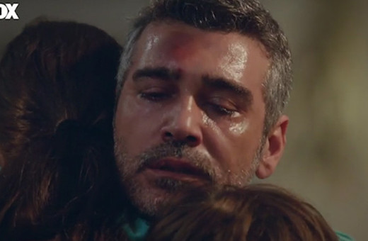 Kadın dizisinde Sarp'ın çocuklarıyla ağlatan kavuşma sahnesi!