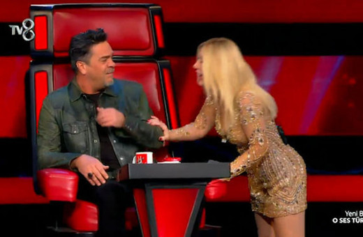 O Ses Türkiye'de Beyaz’dan güldüren ‘Hüsmen Ağa’ sözleri!