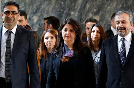 HDP'li Pervin Buldan'la Sırrı Süreyya hakkında flaş karar!