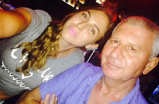 Ecem Karaağaç kimdir aslen nereli anne ve babası ayrı mı?