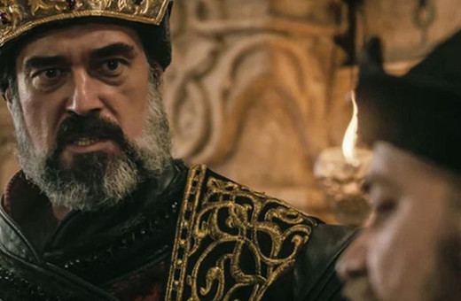 Diriliş Ertuğrul 106. bölüm: Köpek'in maskesi böyle düştü!