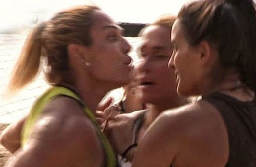 Survivor'da ortalık karıştı! Survivor'da Nagihan ve Sahra kavgası