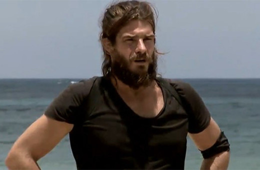 Survivor'da büyük şok: Hakan ihraç edildi!