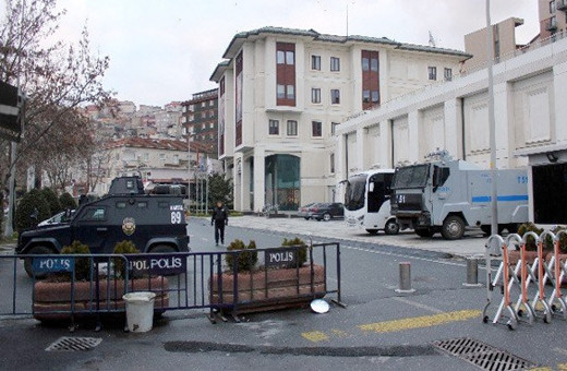 AK Parti İstanbul İl Başkanlığını işgal girişimi davasında karar