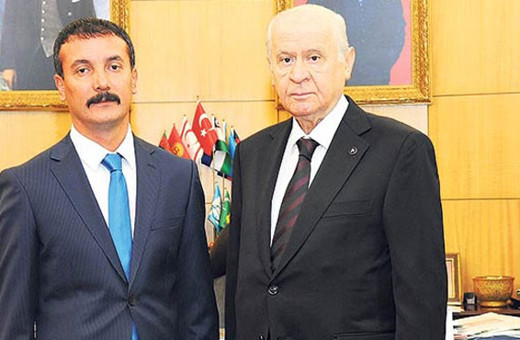 Bahçeli'nin özel kalem müdürünün şiiri şarkı oldu