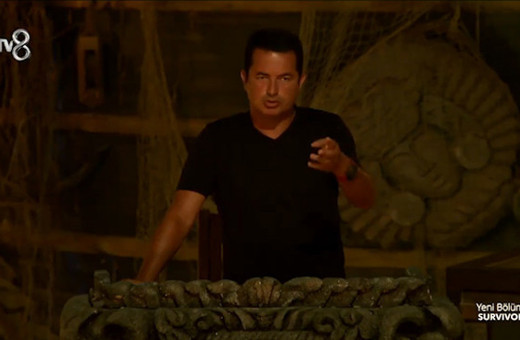 Acun Ilıcalı'dan Turabi'ye: Mahallenin dayısı gibi geziyorsun