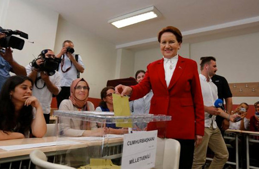 Oy verme işlemi sonrası Akşener'den ilk açıklama