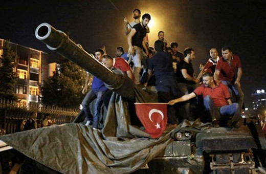 Kısıklı'da demokrasi nöbeti