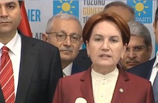 Akşener istifa mı etti? İYİ Parti'den flaş açıklama!