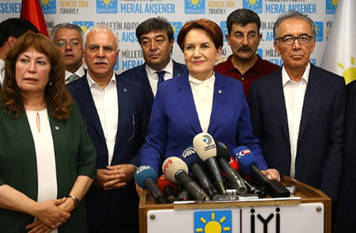 İYİ Parti'de şok! O isimlerin istifası istendi