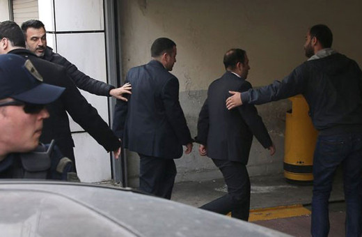 Yunanistan'daki darbeci 8 askerle ilgili dikkat çeken iddia