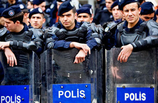 Polis maaşları 2019 ne kadar oldu yeni zamlı ödeme