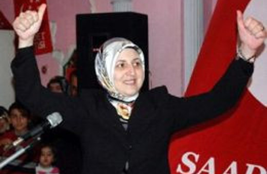 Erbakan'ın kızından Kurtulmuş'a salvolar! 