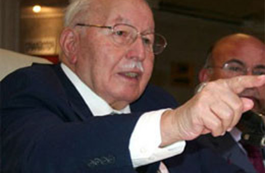 Necmettin Erbakan'ın tek rakibi