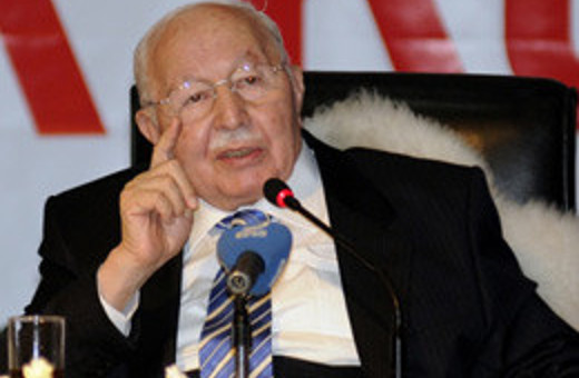 Erbakan tek rakibini açıkladı 