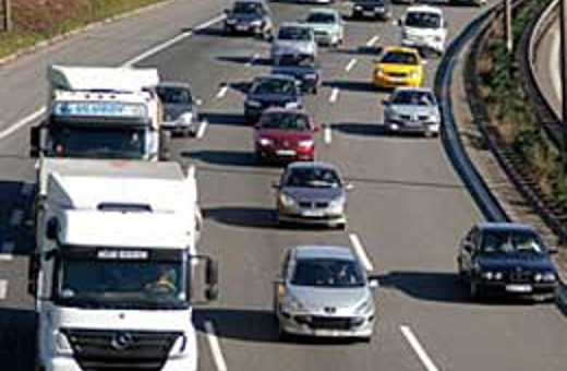 BBP'liler E-5'i trafiğe kapattı!