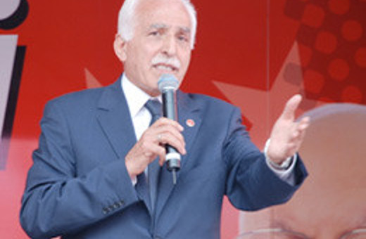 Mustafa Kamalak'tan Diyarbakır sürprizi