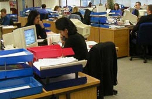 Memurların siyasi partilere girme yasağı